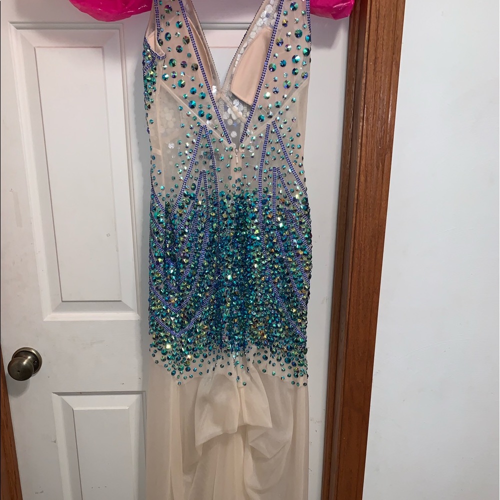 HOMECOMING/PROM DRESS - Picture 7 of 7